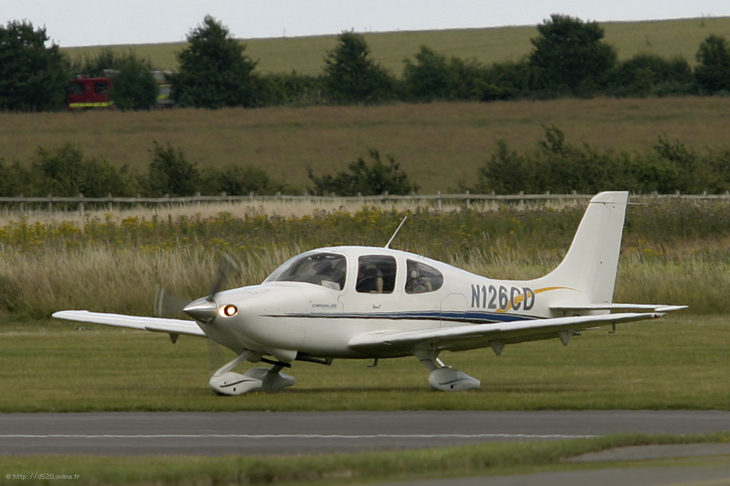 Cirrus SR20 - N126CD