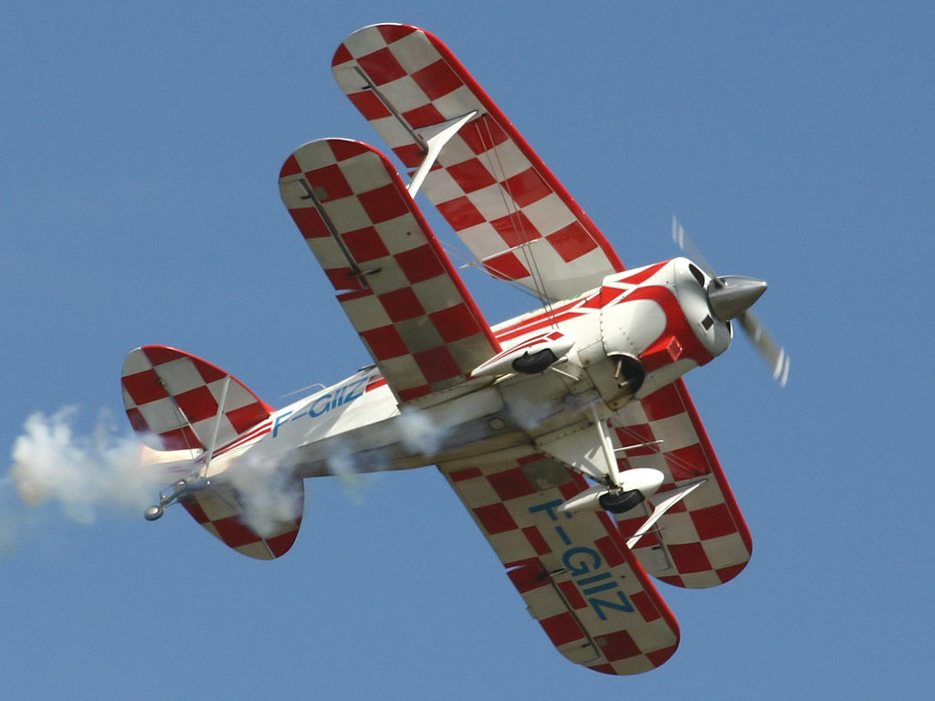 Pitts S-2A - F-GIIZ