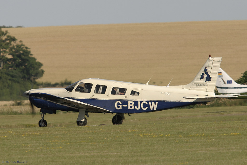 Piper PA-32 R-301 T Saratoga - G-BJCW