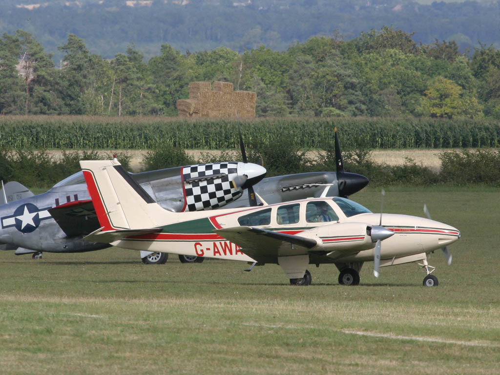 Beech 55 Baron - G-AWAH