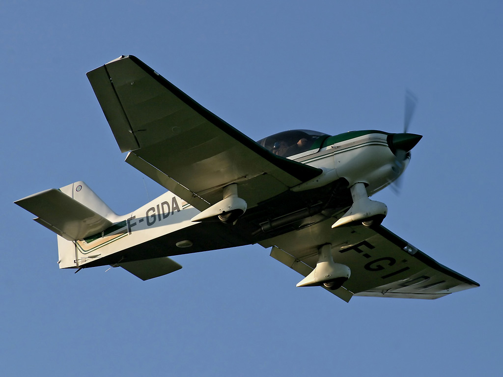 Robin DR 400-180 - F-GIDA