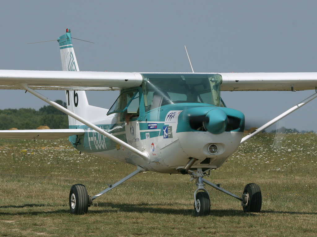Cessna 152 - F-GJCI
