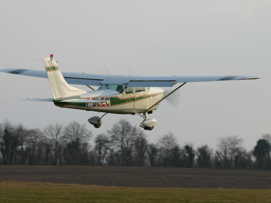 Cessna 182 - F-BLEC