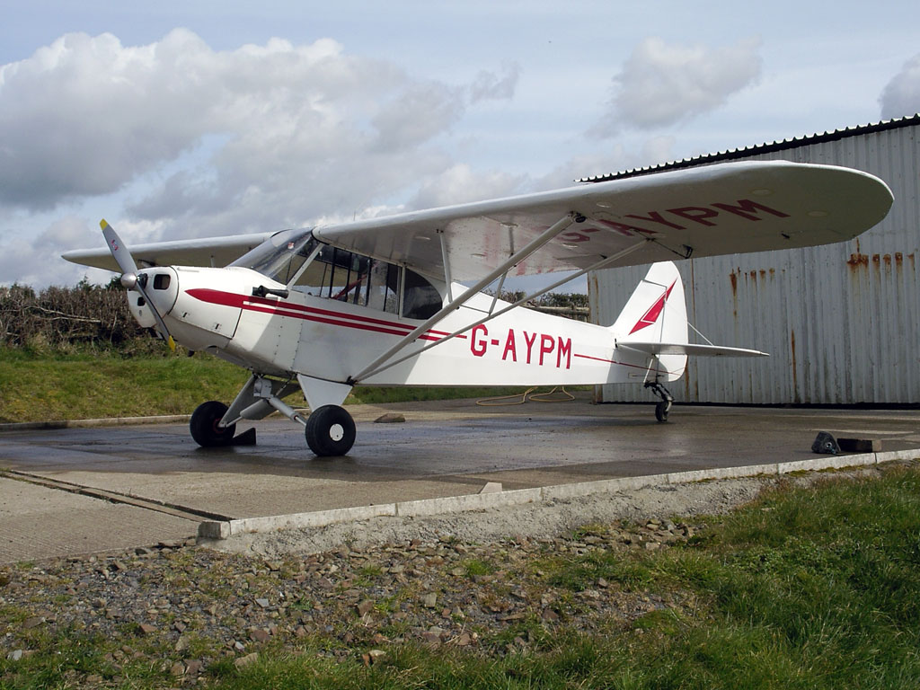 Piper PA-18 Super Cub - G-AYPM