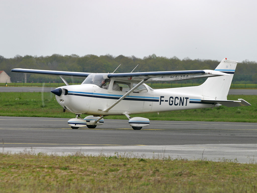 Cessna 172 - F-GCNT