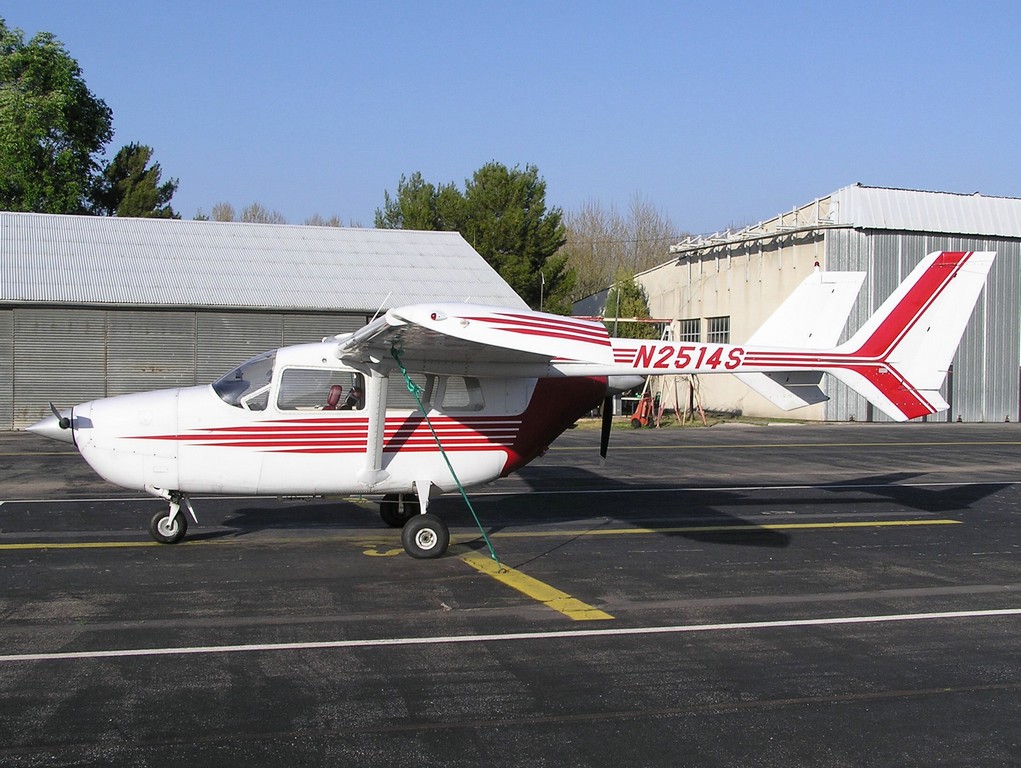 Cessna 337 - N2514S