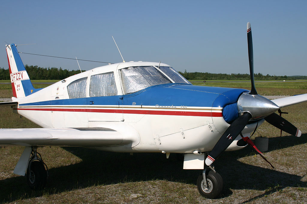 Piper PA-24-250 Comanche - C-FZZV