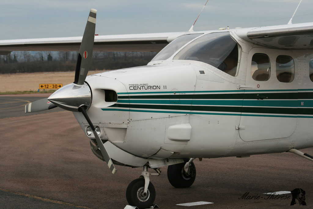 Cessna 210 - N4585K