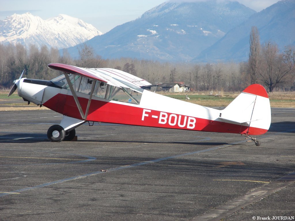 Piper PA-19 Super Cub - F-BOUB