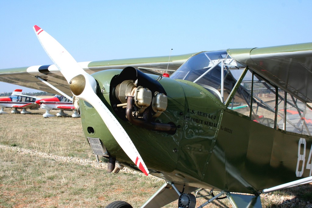 Piper J3 Cub - F-BFMQ