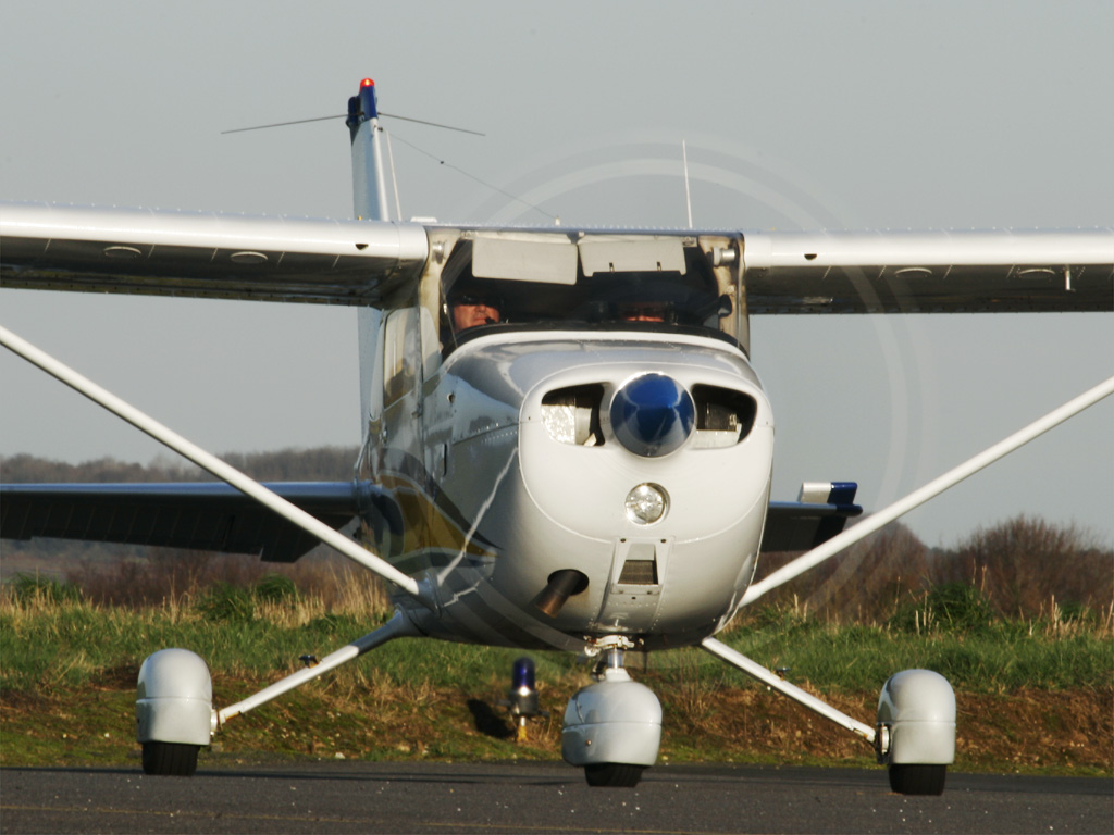 Cessna 172 - F-GCHE