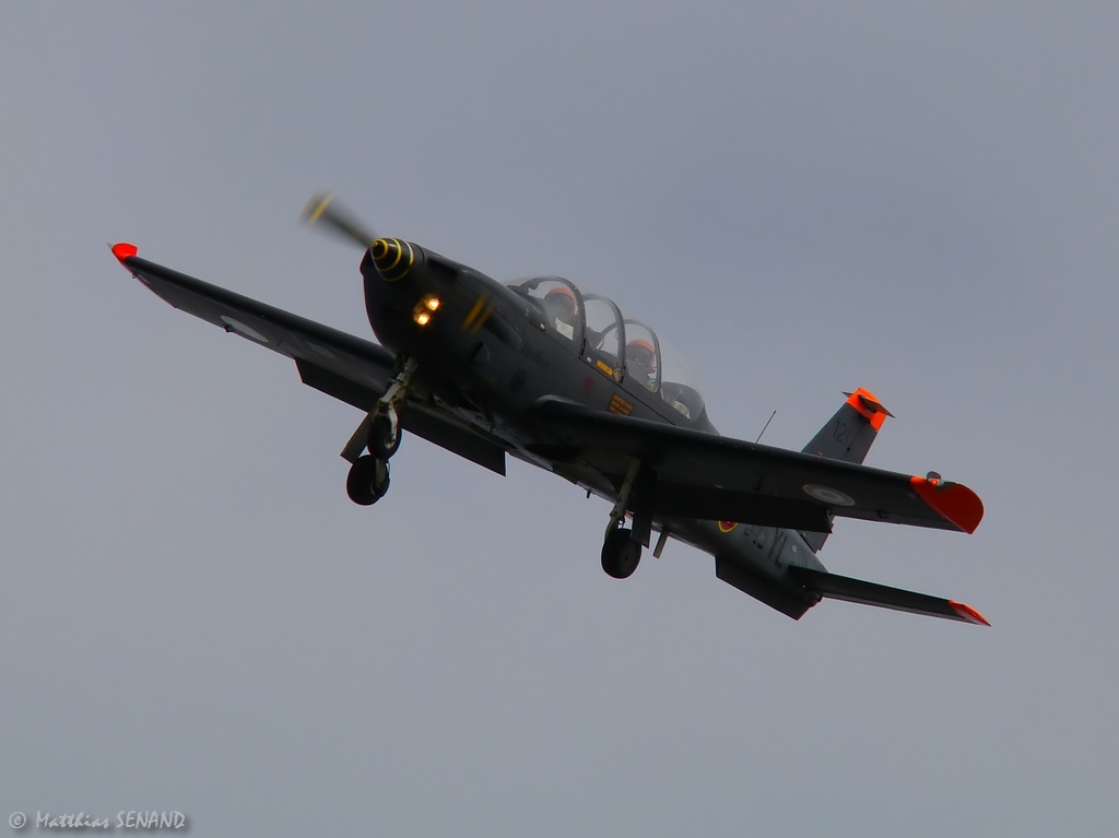 Socata TB30 Epsilon - 121/315-YL