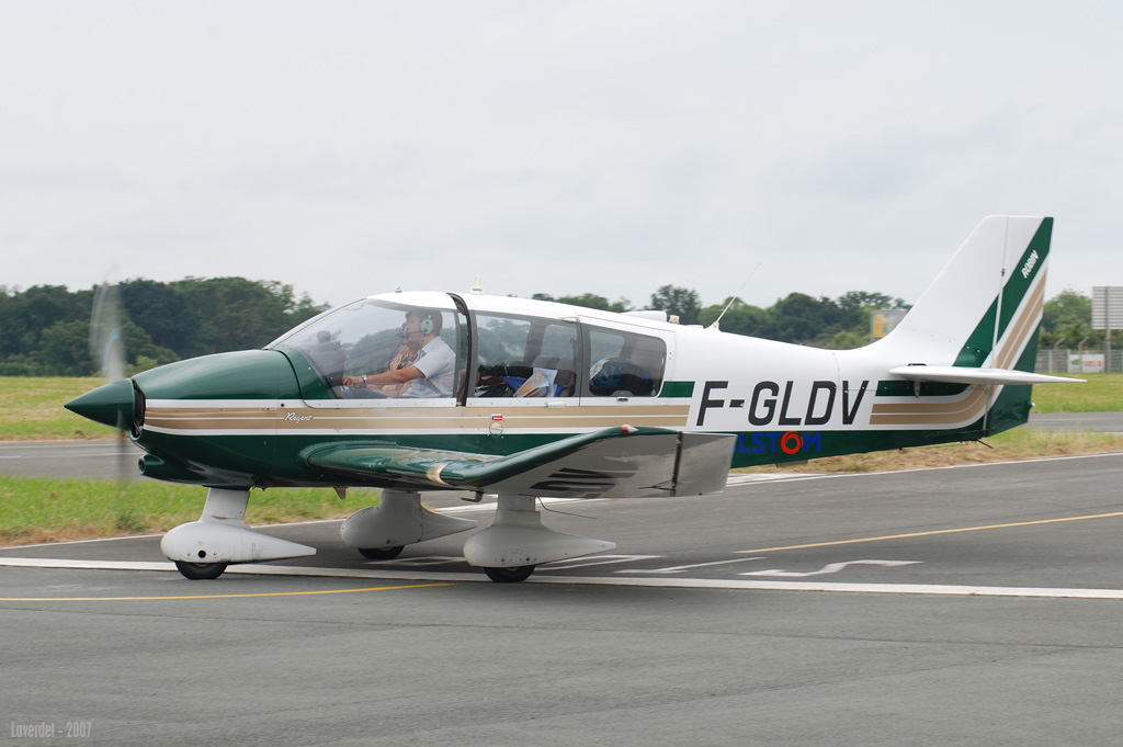 Robin DR 400-180 - F-GLDV