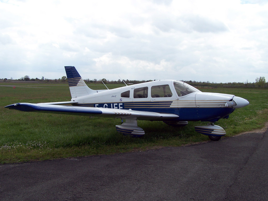 Piper PA-28-181 Archer - F-GJEF