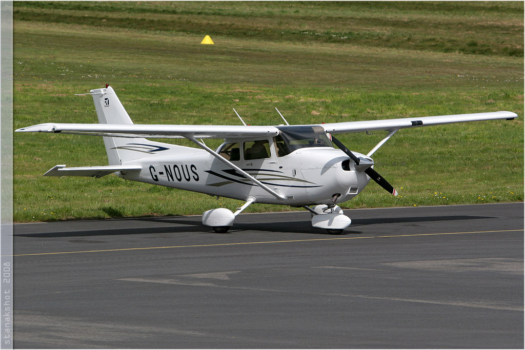 Cessna 172 - G-NOUS