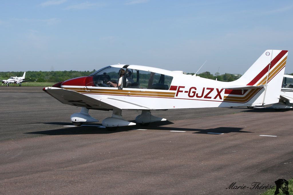 Robin DR 400-140 B - F-GJZX