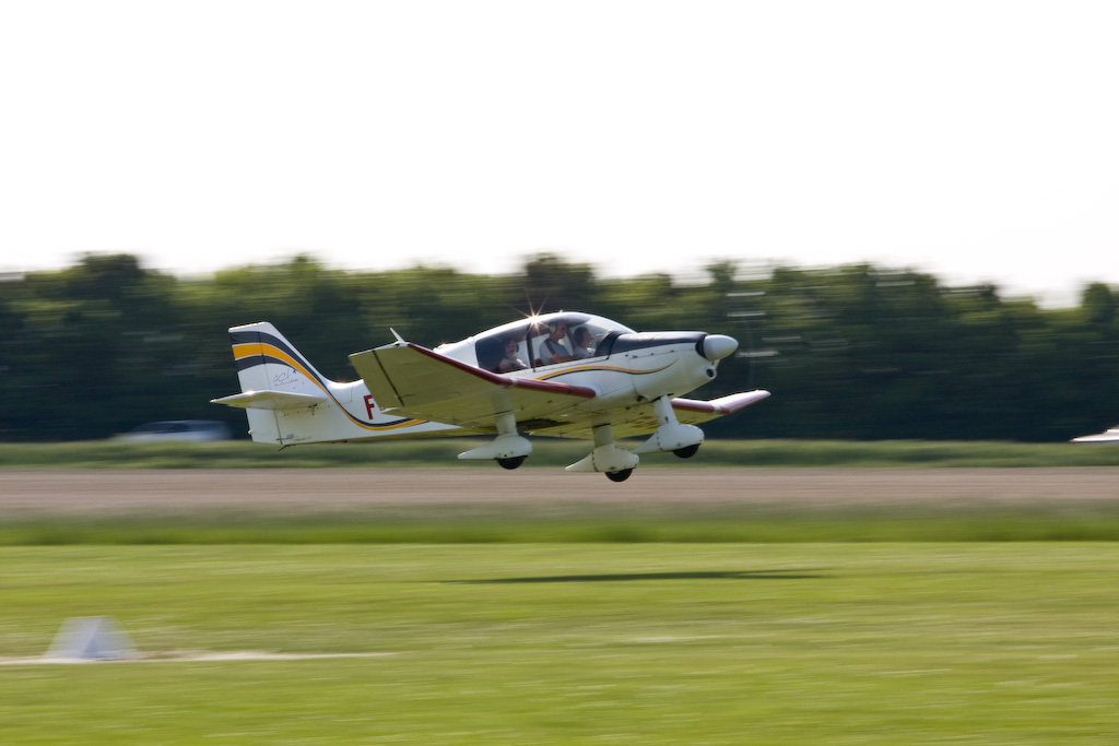 Robin DR 400-120 - F-BVMQ