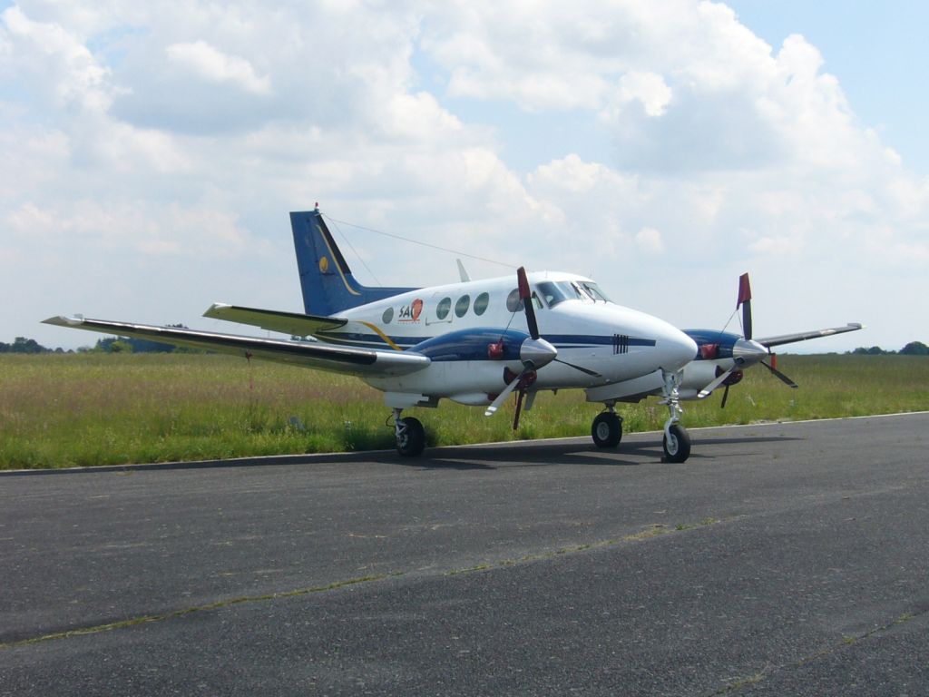 Beech 90 King Air - F-GFIR