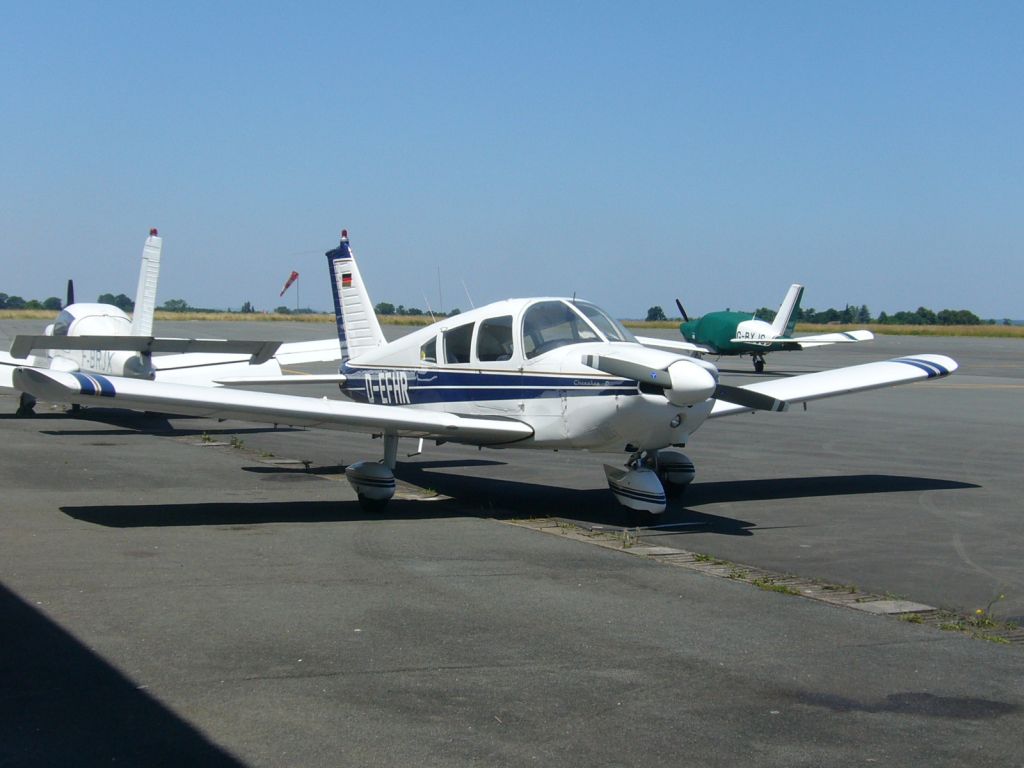 Piper PA-28-180 Archer - D-EFHR