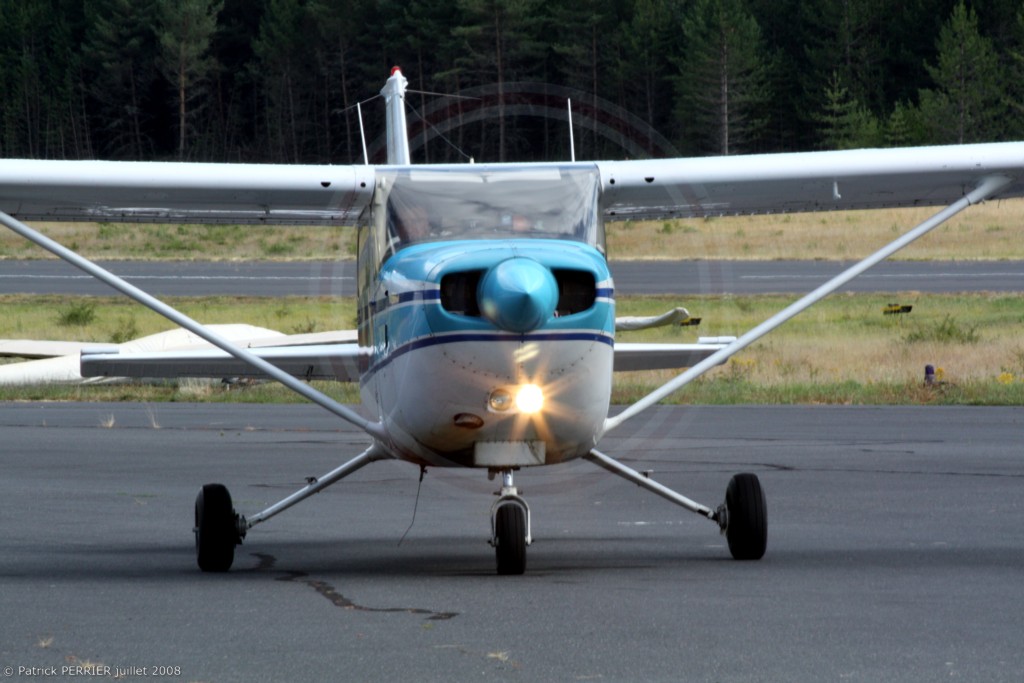 Cessna 172 Rocket - F-BVBT