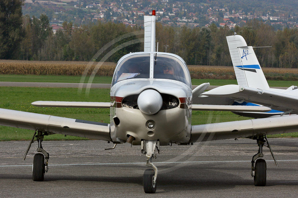 Piper PA-28 R-201 Arrow - F-GGRX