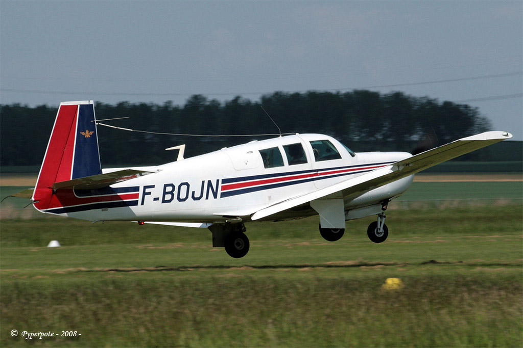 Mooney M 20 F Executive - F-BOJN