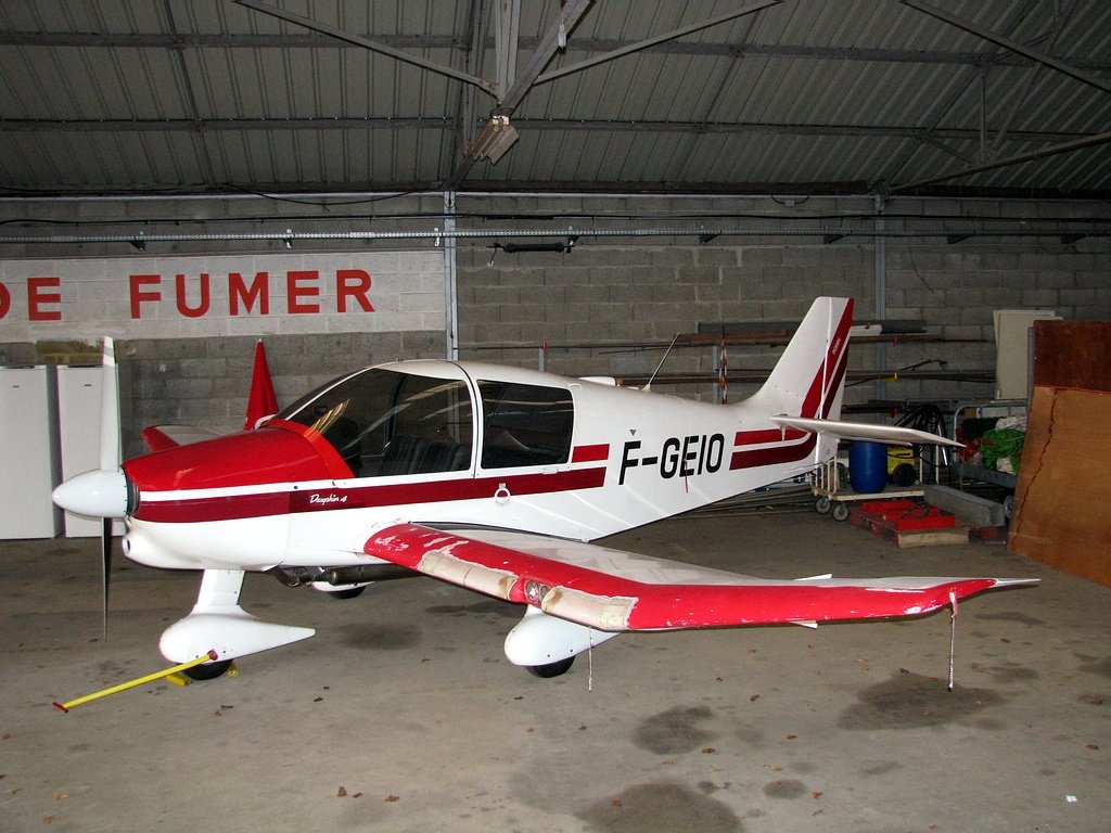 Robin DR 400-140 B - F-GEIO