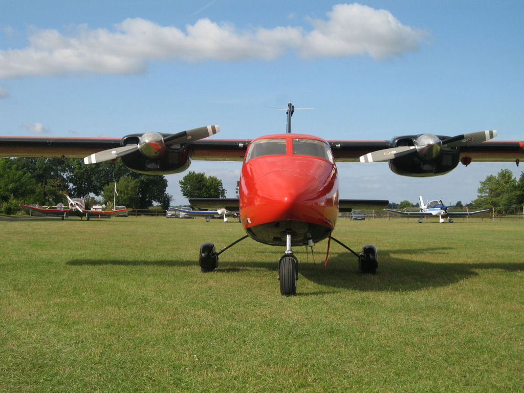 Partenavia P 68 C - F-GPEI