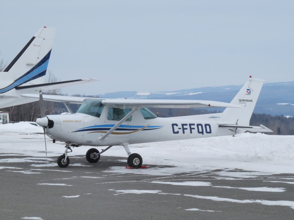 Cessna 152 - C-FFQO