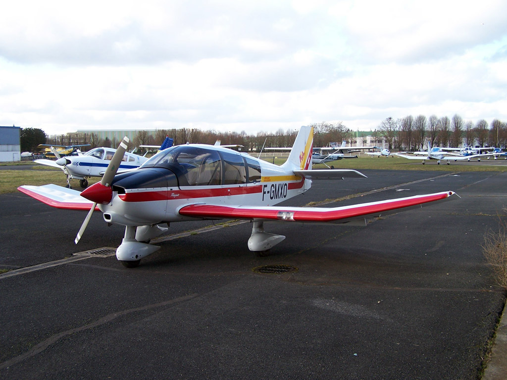 Robin DR 400-180 - F-GMXO