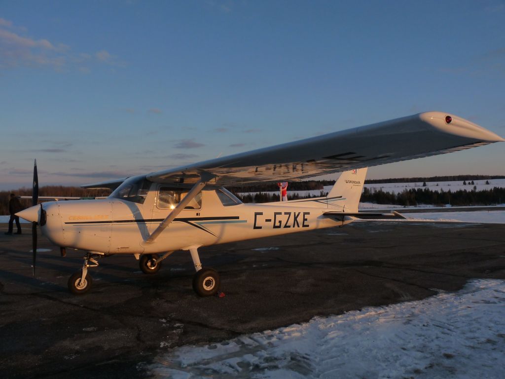 Cessna 152 - C-GZKE