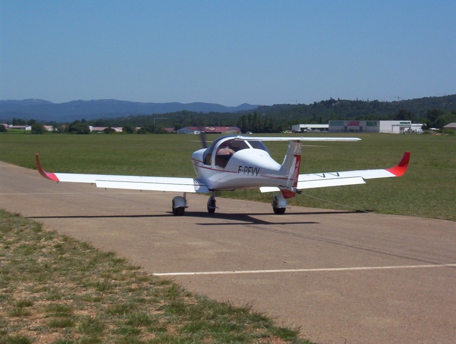 Dyn'Aero MCR R-180 - F-PFVV