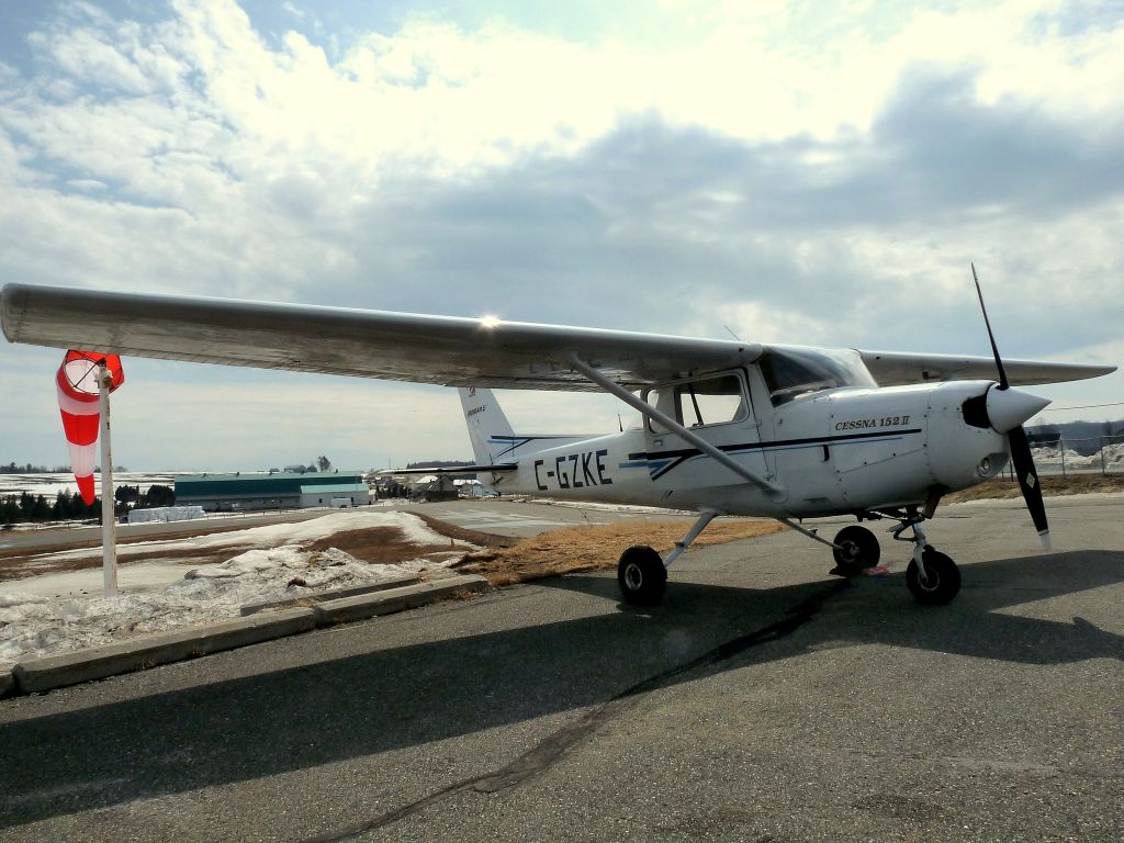 Cessna 152 - C-GZKE