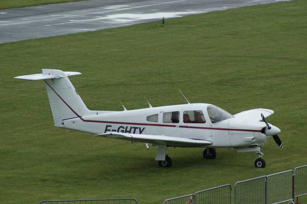 Piper PA-28 RT-201 Arrow - F-GHTY