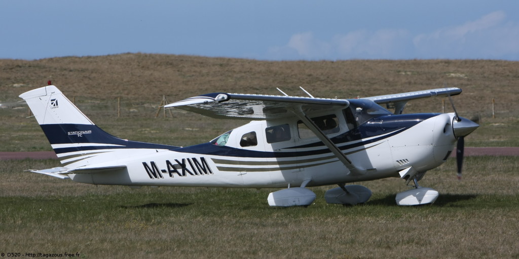 Cessna 206 - M-AXIM