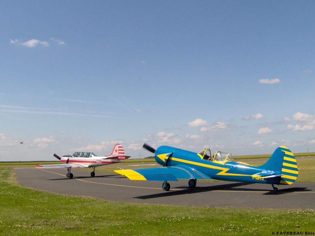 Yakovlev Yak-50 - F-AZYZ