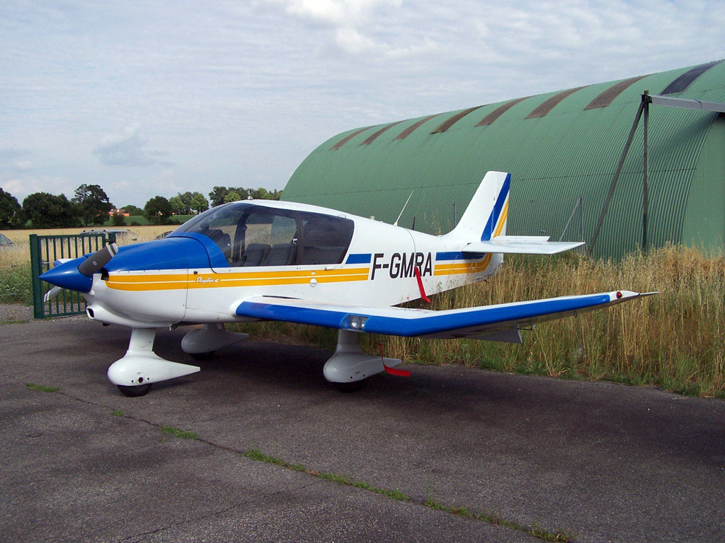 Robin DR 400-140 B - F-GMRA