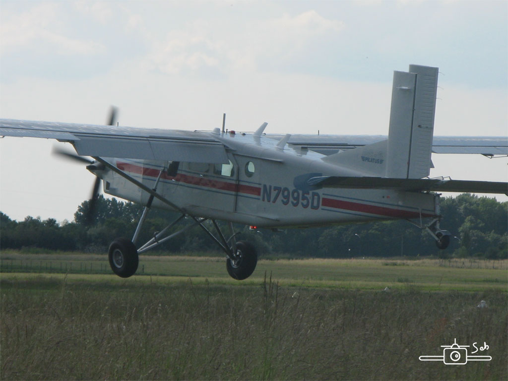 Pilatus PC6 Turbo Porter - N7995D