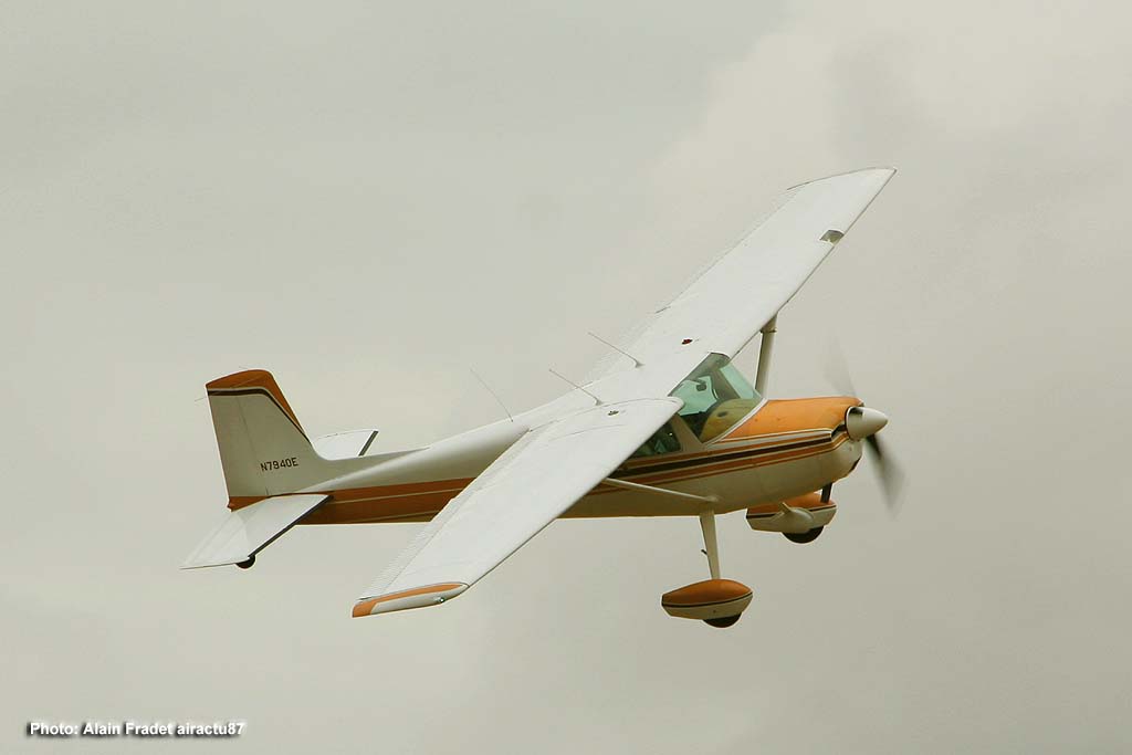 Cessna 150 - N7940E