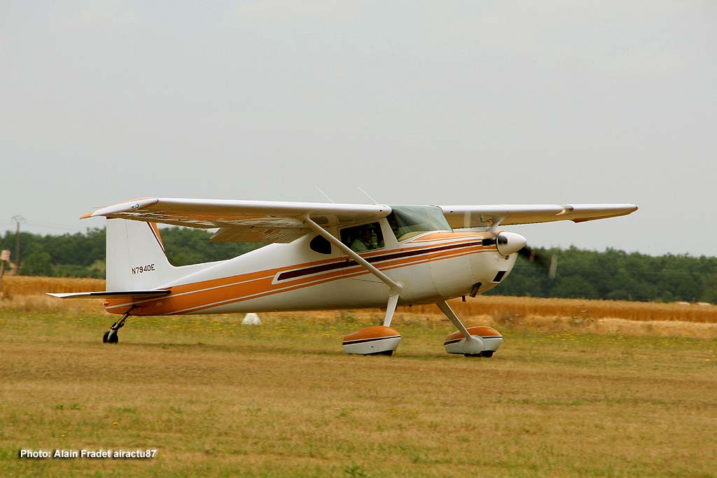 Cessna 150 - N7940E