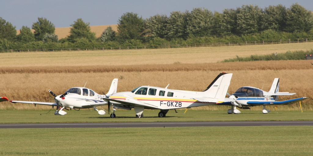 Beech 58 Baron - F-GKZB