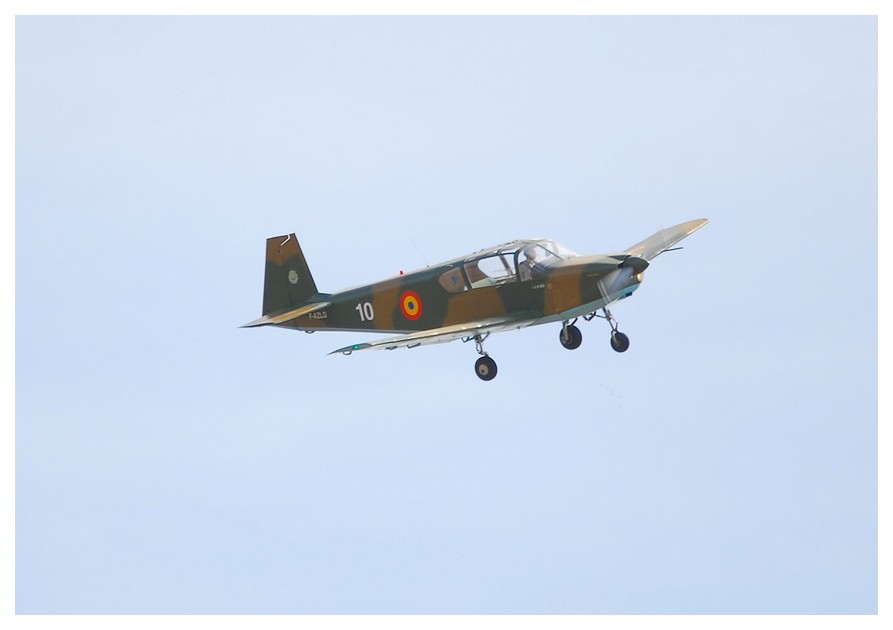 Industria Aeronautica Romania IAR 823 - F-AZLQ