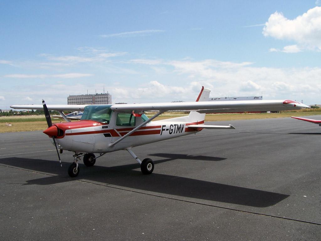 Cessna 152 - F-GTMV