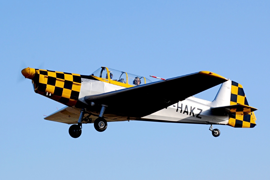 Zlin 526 - F-HAKZ