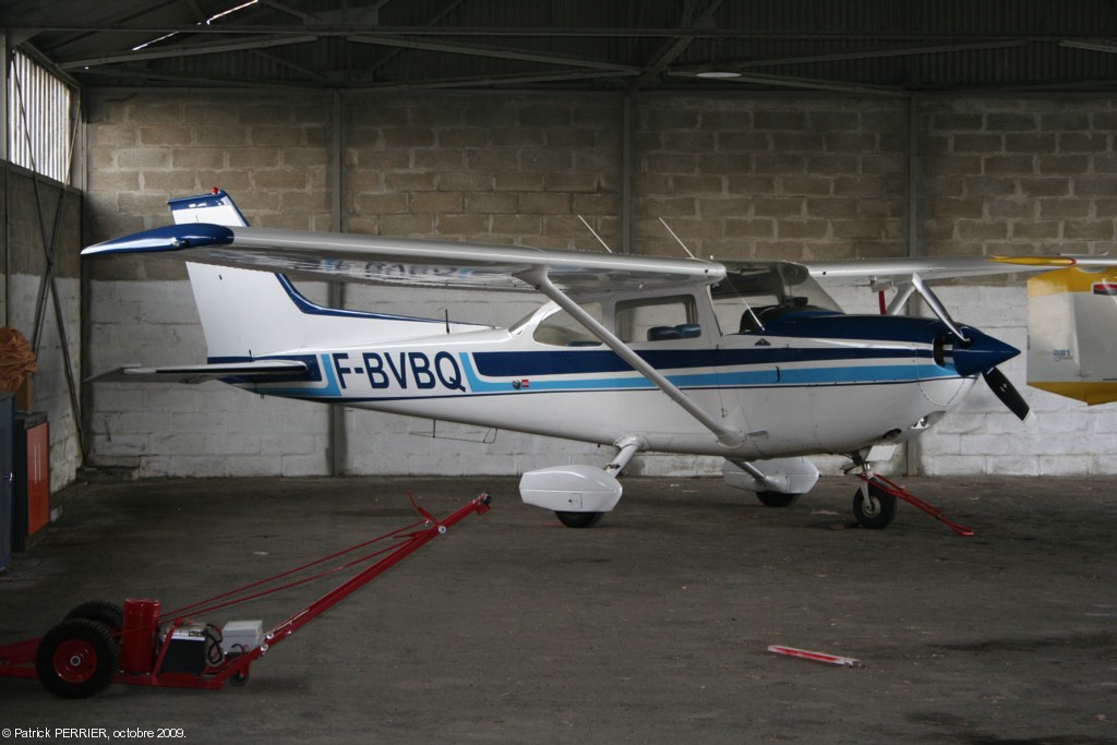 Cessna 172 Rocket - F-BVBQ