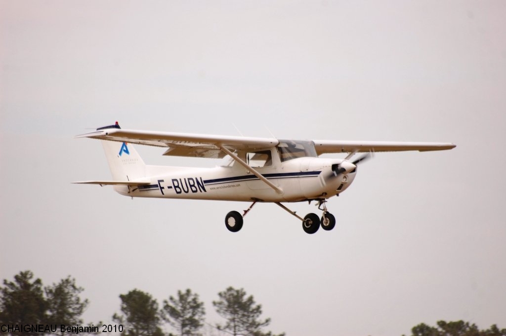 Cessna 150 - F-BUBN