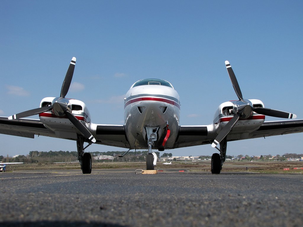 Beech 58 Baron - [BE58]