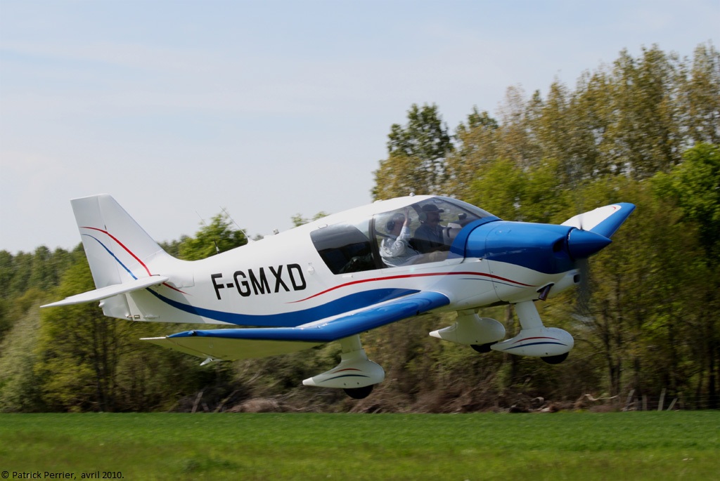 Robin DR 400-140 B - F-GMXD