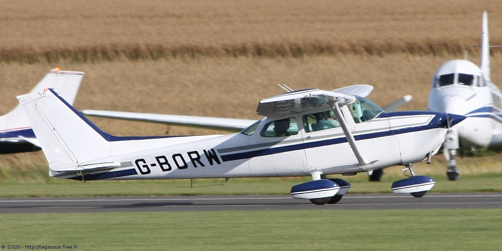 Cessna 172 - G-BORW