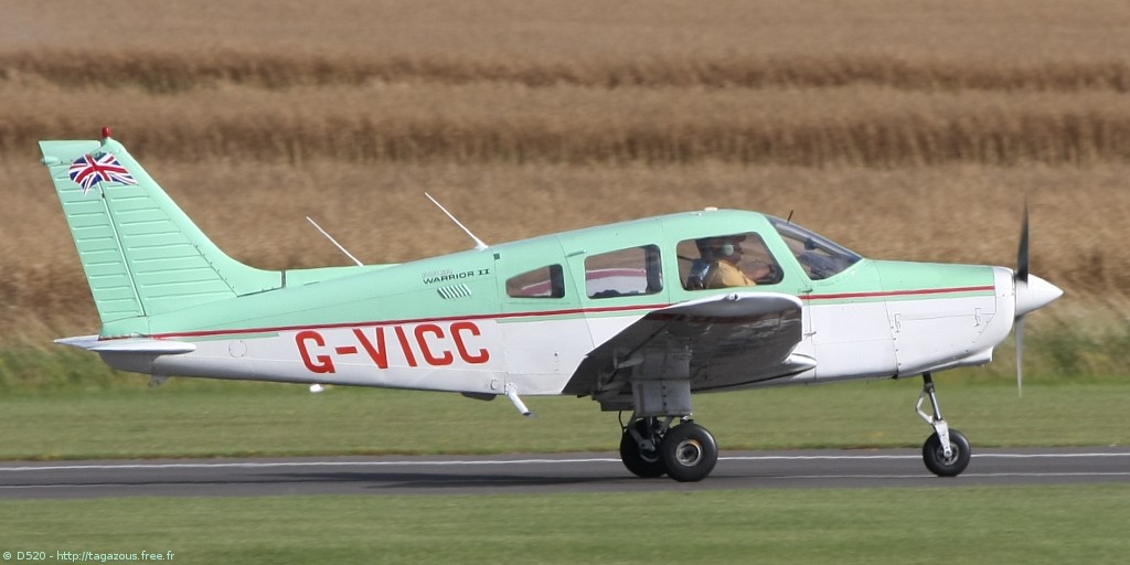 Piper PA-28-161 Warrior - G-VICC